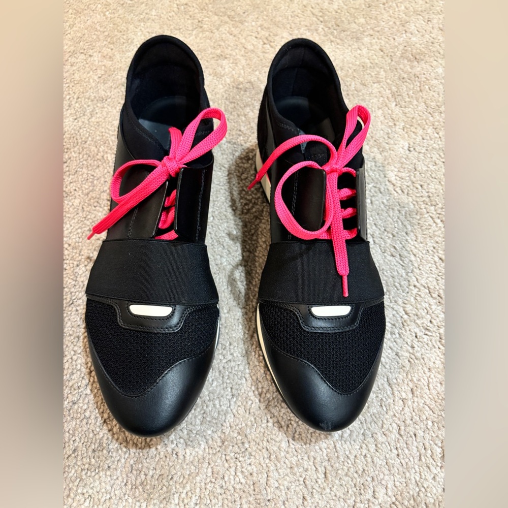 SOLD - Balenciaga Race Runner Sneakers ✨
